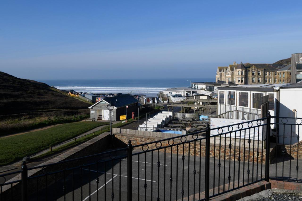 Beachcombers Apartments New Quay Extérieur photo