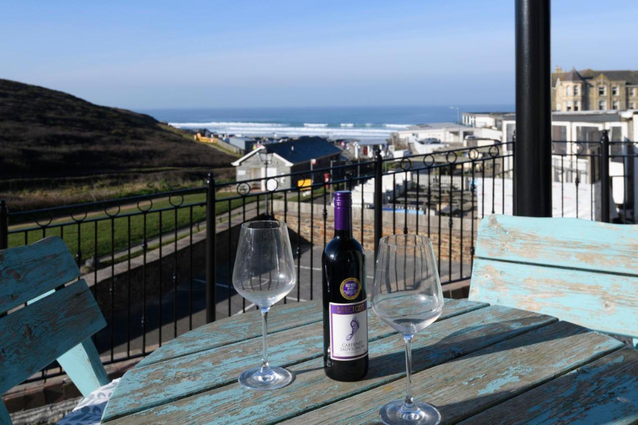 Beachcombers Apartments New Quay Extérieur photo