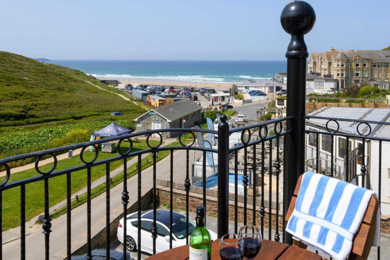 Beachcombers Apartments New Quay Extérieur photo