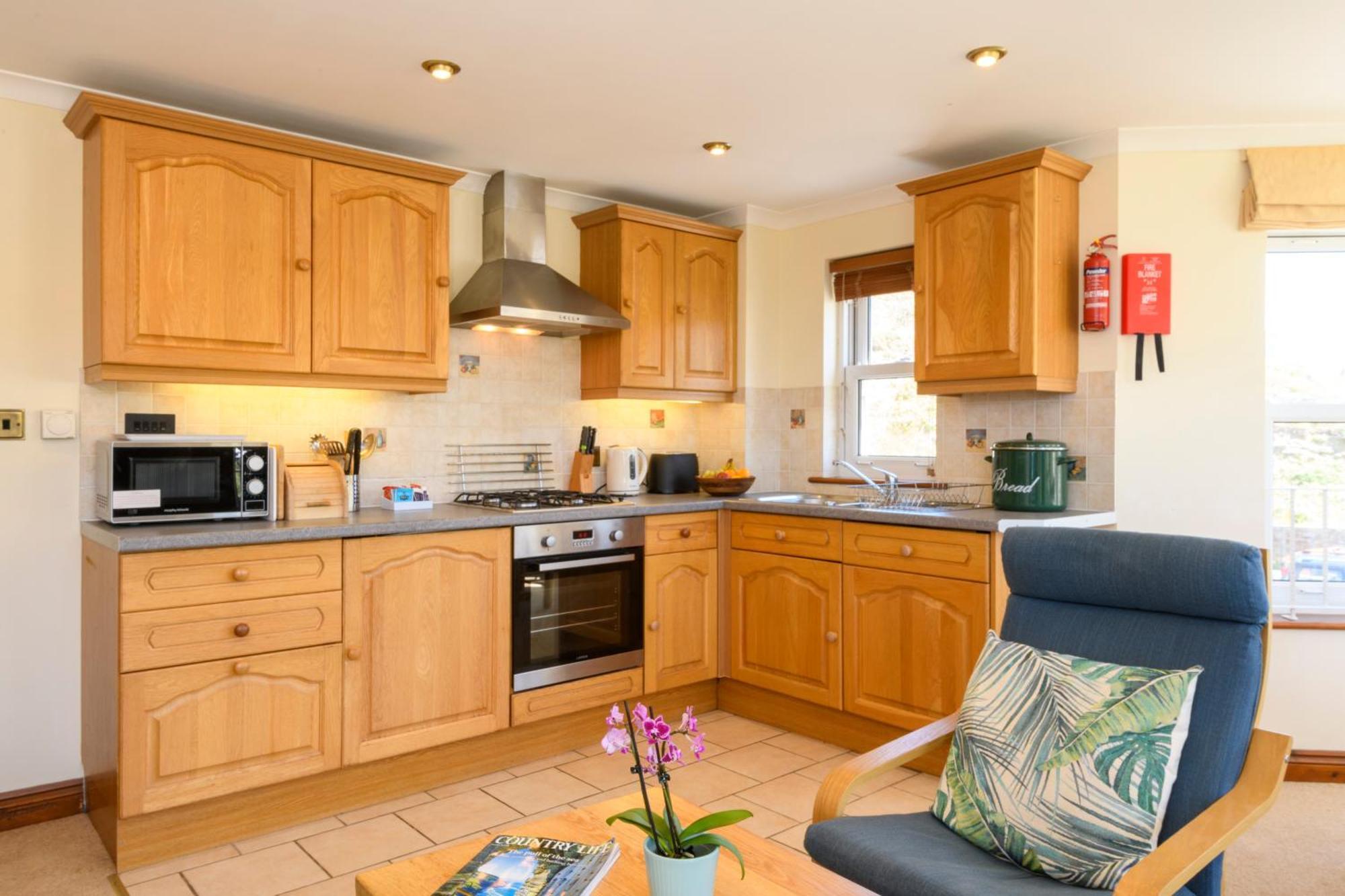 Beachcombers Apartments New Quay Extérieur photo