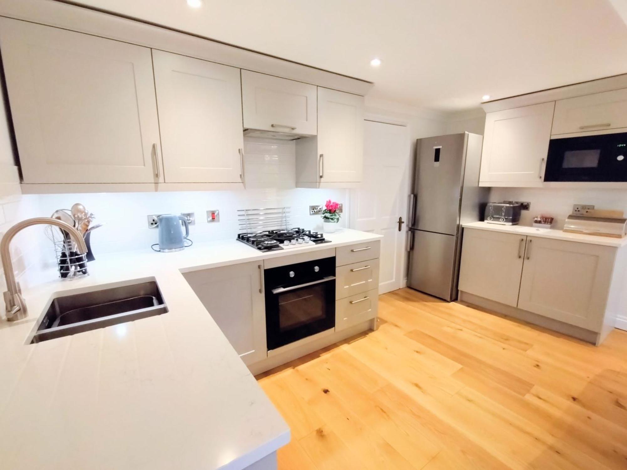 Beachcombers Apartments New Quay Extérieur photo